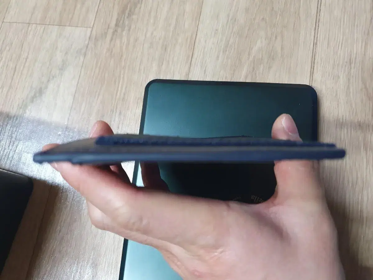 thumbnail-4
